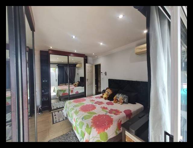 3 BEDROOM HOUSE FOR SALE IN WOODVIEW